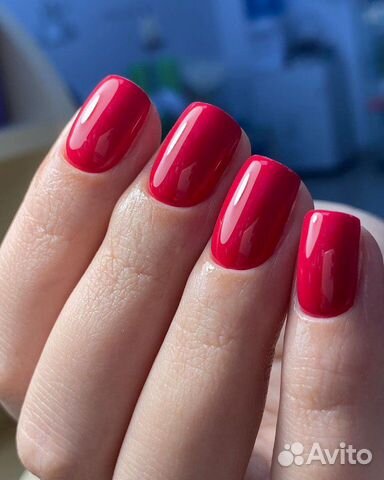 Маникюр, педикюр, наращивание ногтей