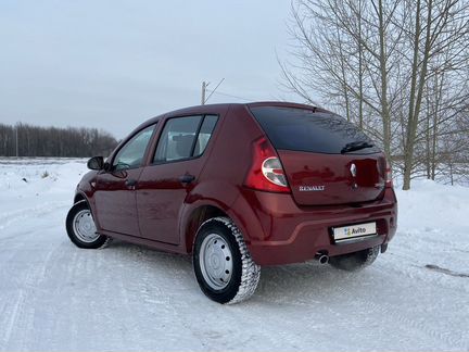 Renault Sandero, 2012