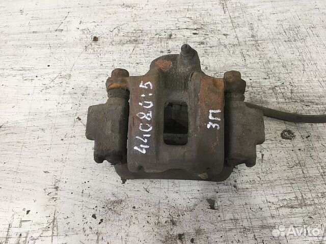 Суппорт задний Toyota Land Cruiser Prado 120