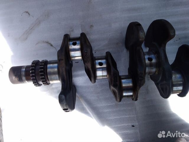 Распредвал caddy 2010