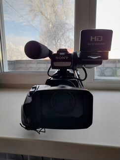 Видео камера Sony HXR-MC2500