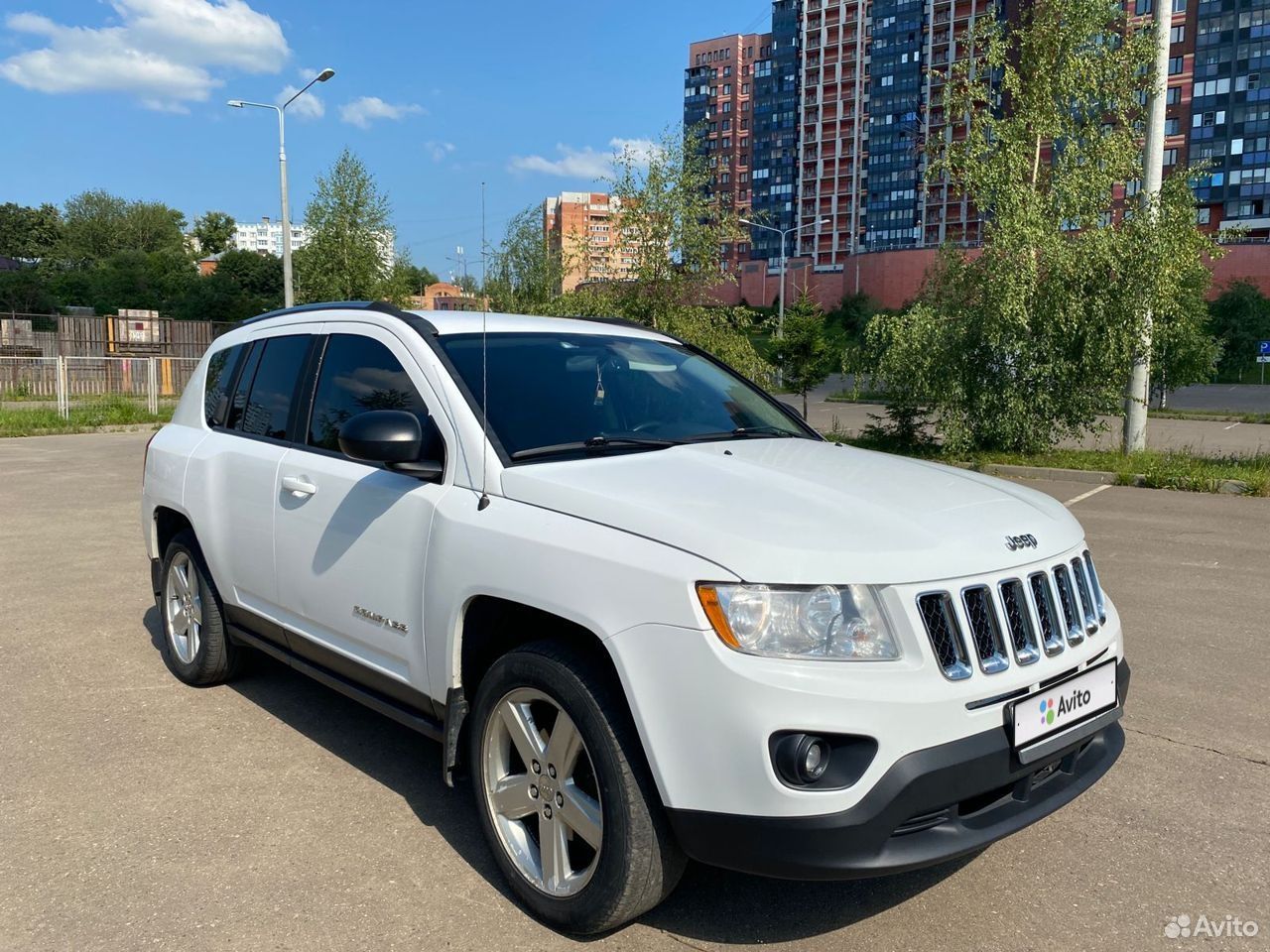 Джип за 1100000. Jeep Compass 2011 года предохранители кондиционера.