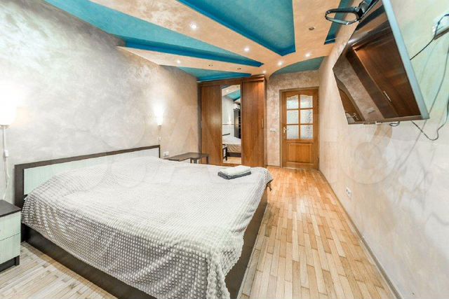 2-к. квартира, 52 м², 1/5 эт.