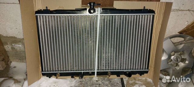 Тойота Камри В50 радиатор охлаждения 1640036250