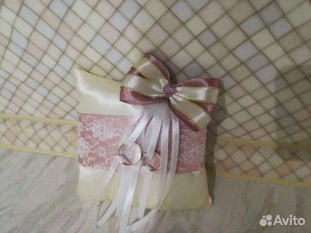 Подушка для колец