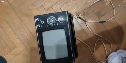 Телевизор старый СССР