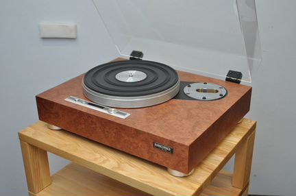 Micro BL-101 tutb mtur Стол для пластинок