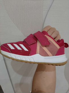 Кроссовки Adidas 28р