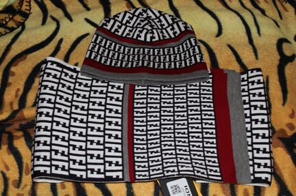 Продается новый комплект на мальчика