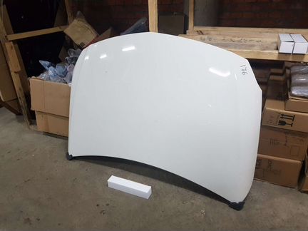 Капот Mercedes W176