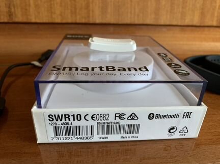 Фитнес браслет Sony SmartBand