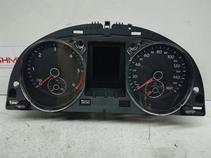 Панель приборов Volkswagen Passat B7 2.0 TDI