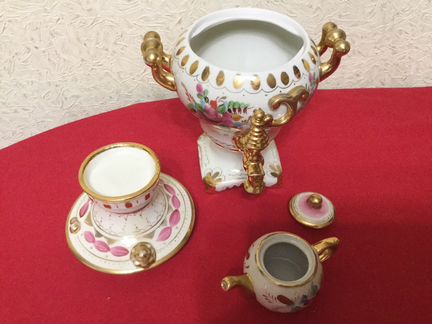 Самовар с чайником Гжель розовый с золотом