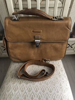 Портфель Piquadro