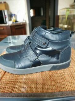 Ботинки демисезонные р. 39 б/у