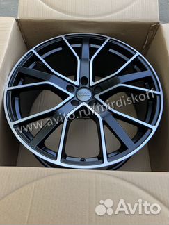 Диски Audi Q8 R22 Ауди