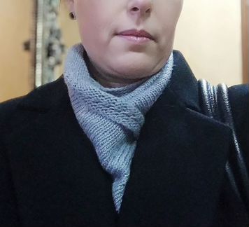 Косынка вязаная, полушерстяная