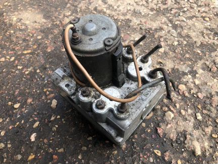 Блок абс Mercedes Sprinter 901 / VW LT 0265220005