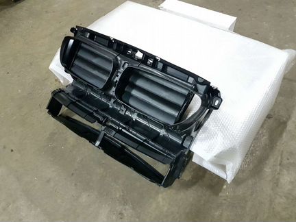 Воздуховод с управляемыми заслонками BMW 5 F10 F18