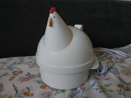 Яйцеварка Binatone курочка, новая