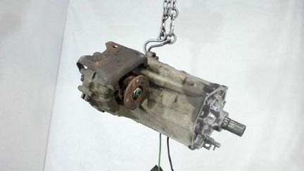 Раздатка Toyota Sequoia, 2003