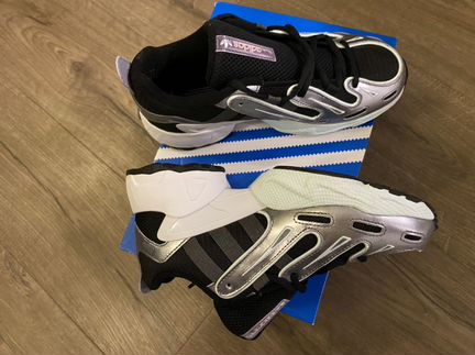 Кроссовки женские adidas оригинал