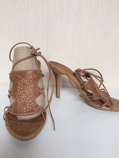 Босоножки новые, светло-коричневый цвет, 39-39,5 р