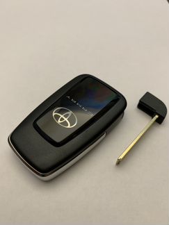 Смарт ключ smart key Toyota Camry V70