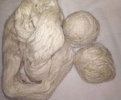 Шерсть овечья натуральная, ручного прядения,теплая