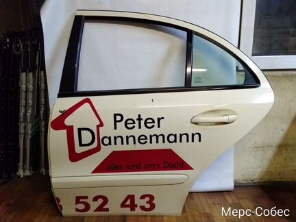 Дверь задняя Mercedes W211 левая