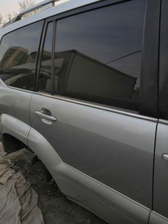Лексус gx470 дверь