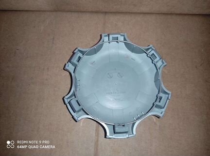 Оригинальный колпак колесного диска Toyota Prado90