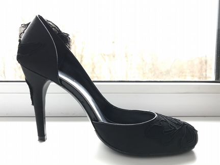 Туфли и клатч Karen Millen