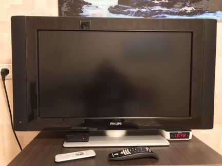 Телевизор Philips 32 дюйма