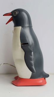 Электротехническая игрушка Пингвин