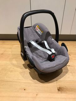 Автокресло Maxi Cosi Pebble + Family Fix
