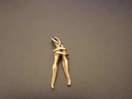 Подвеска мужчина и женщина