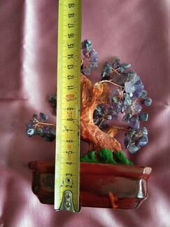 Дерево с аметистами