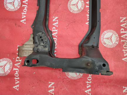 Подрамник передний Mercedes W210 S210 M112.914 2.4