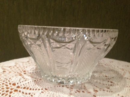 Салатницы и бокалы времен СССР