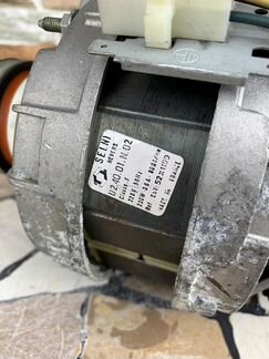 Двигатель стиральной машины Bosch Siemens U2. 40