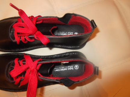 Ботинки кожанные новые 41