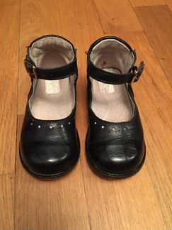 Туфли для девочки размер 22