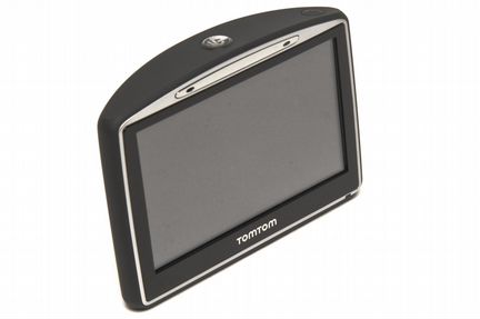 Продаю GPS-навигатор TomTom G-730