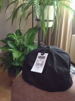 Бейсболка Vans