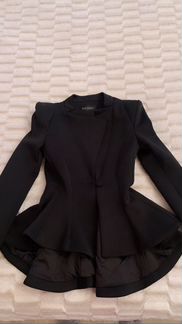 Черный эффектный пиджак, размер S