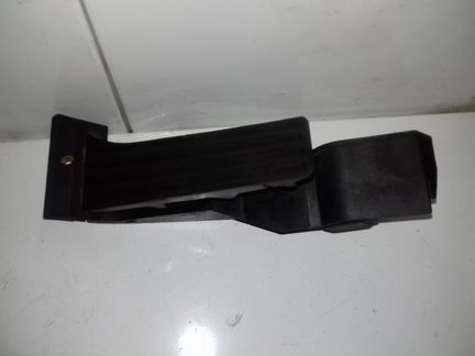 Педаль газа АКПП на BMW Е60 Е70 Е71 Е83 Е90 Е91