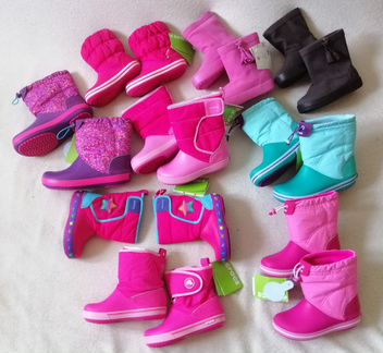 Сапоги Дутики утепленные резиновые Crocs разные