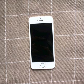 SE 128gb gold