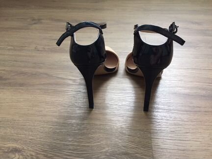 Туфли Stradivarius